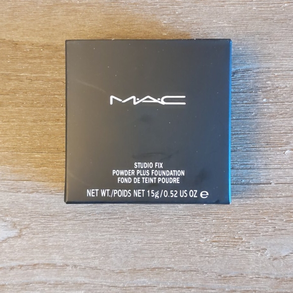 M.A.C. Mac cosmetics studio fix powder NEW - Picture 4 of 4